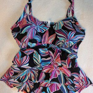 Ruffled Swim Top size 12